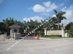 Aventura Lakes North Guard House